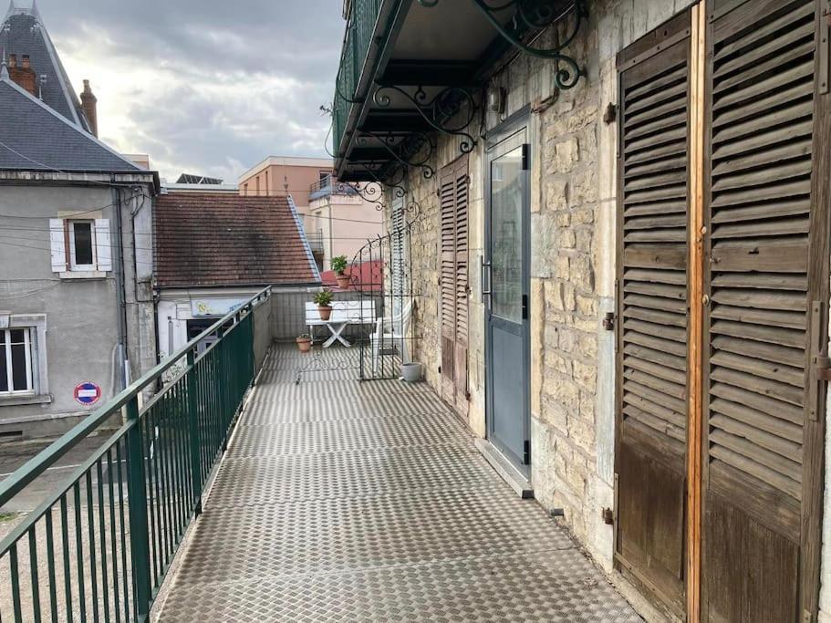 Le Voyageur Apartamento Besançon Exterior foto