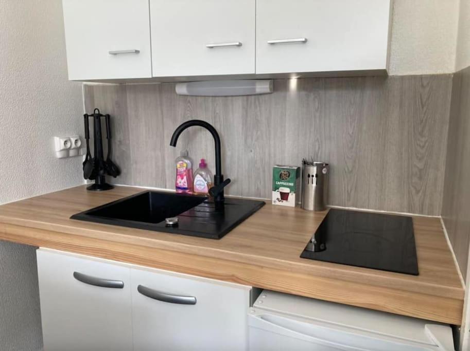 Le Voyageur Apartamento Besançon Exterior foto